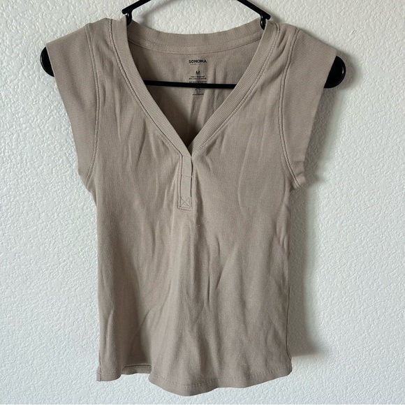 Sonoma Normcore Ribbed Tan Cap Sleeve Layering Fitted Blouse - Picture 1 of 3